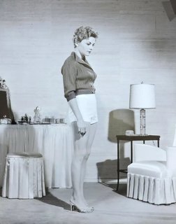 Joanna Moore feet photo 2