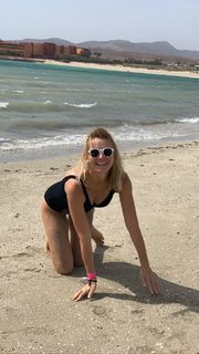 Joanna Moro feet photo 1