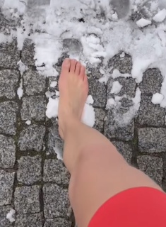 Joanna Moro feet photo 4