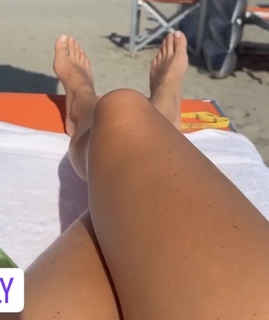 Joanna Moro feet photo 10