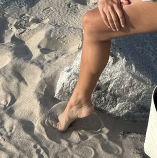 Joanna Moro feet photo 14