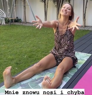 Joanna Moro feet photo 9