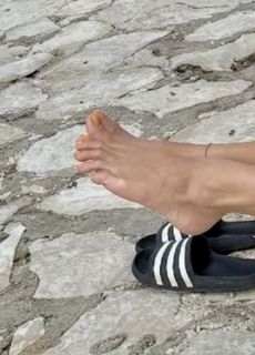 Joanna Moro feet photo 8