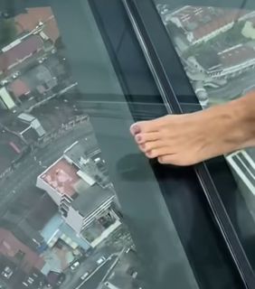 Joanna Moro feet photo 10