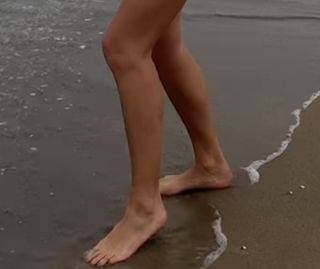 Joanna Moro feet photo 7