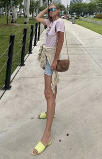 Joanna Moro feet photo 9
