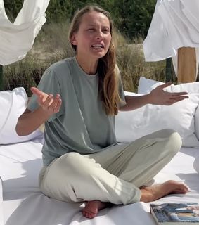 Joanna Moro feet photo 8