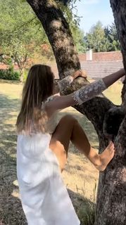 Joanna Moro feet photo 11