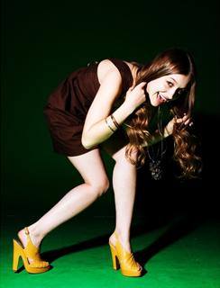 Joanna Newsom feet photo 3