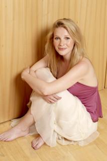 Joanna Page feet photo 2