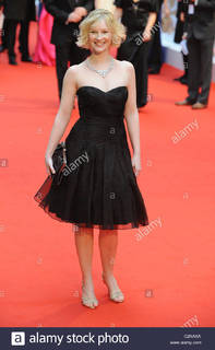 Joanna Page feet photo 1