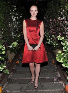Joanna Vanderham feet photo 3