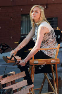 Joanna Vanderham feet photo 2
