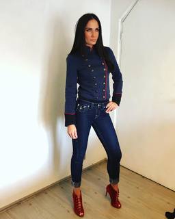 Joanna Vega-Biestro feet photo 4