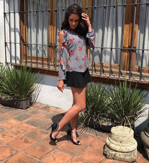 Joanna Vega-Biestro feet photo 6