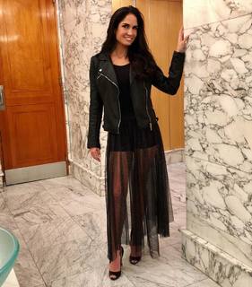 Joanna Vega-Biestro feet photo 1