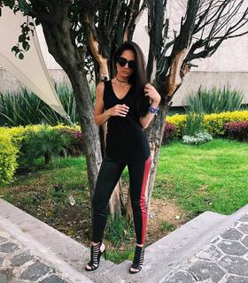 Joanna Vega-Biestro feet photo 19