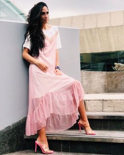 Joanna Vega-Biestro feet photo 8