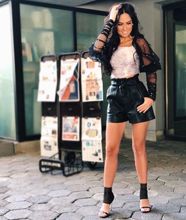 Joanna Vega-Biestro feet photo 12
