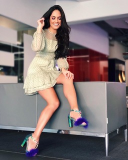 Joanna Vega-Biestro feet photo 20