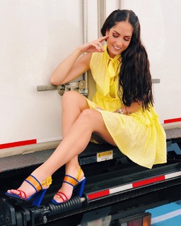 Joanna Vega-Biestro feet photo 12