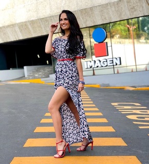 Joanna Vega-Biestro feet photo 9