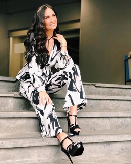 Joanna Vega-Biestro feet photo 6
