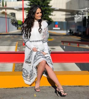 Joanna Vega-Biestro feet photo 11