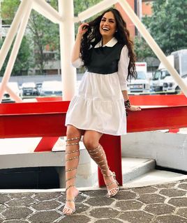 Joanna Vega-Biestro feet photo 5