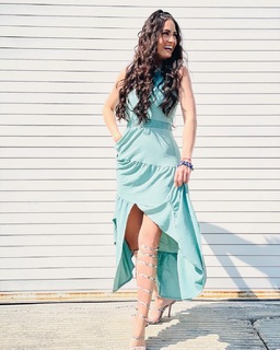 Joanna Vega-Biestro feet photo 20