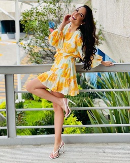 Joanna Vega-Biestro feet photo 3