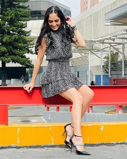 Joanna Vega-Biestro feet photo 16
