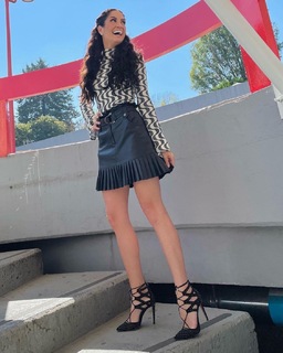 Joanna Vega-Biestro feet photo 4
