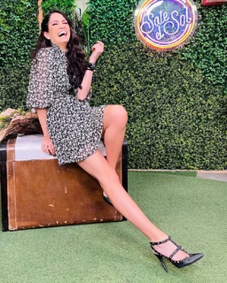 Joanna Vega-Biestro feet photo 10