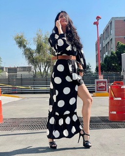 Joanna Vega-Biestro feet photo 16