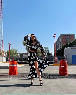 Joanna Vega-Biestro feet photo 15