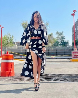 Joanna Vega-Biestro feet photo 11