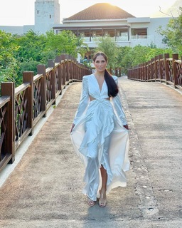 Joanna Vega-Biestro feet photo 16
