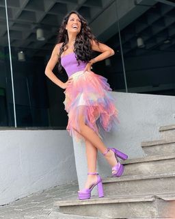 Joanna Vega-Biestro feet photo 14