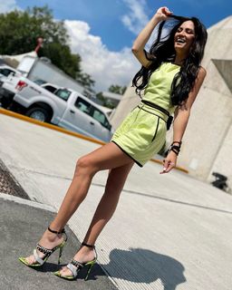 Joanna Vega-Biestro feet photo 4