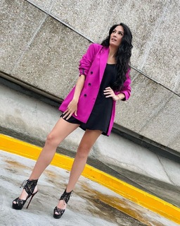 Joanna Vega-Biestro feet photo 8