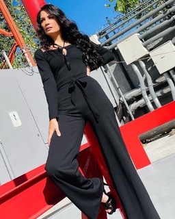 Joanna Vega-Biestro feet photo 9