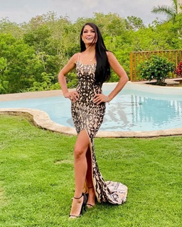 Joanna Vega-Biestro feet photo 16