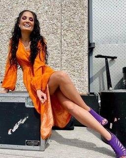 Joanna Vega-Biestro feet photo 3