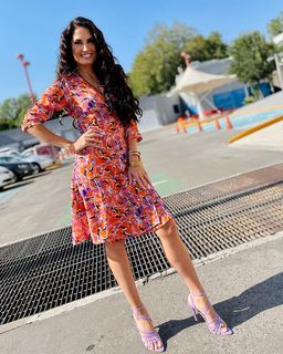 Joanna Vega-Biestro feet photo 1