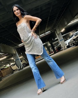 Joanna Vega-Biestro feet photo 13