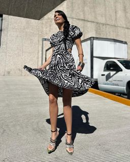 Joanna Vega-Biestro feet photo 17
