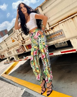 Joanna Vega-Biestro feet photo 4