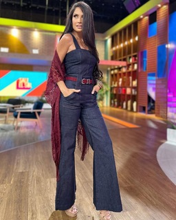 Joanna Vega-Biestro feet photo 20
