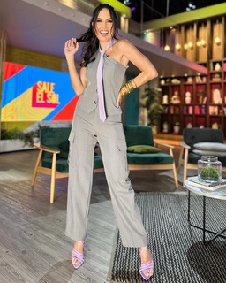 Joanna Vega-Biestro feet photo 17